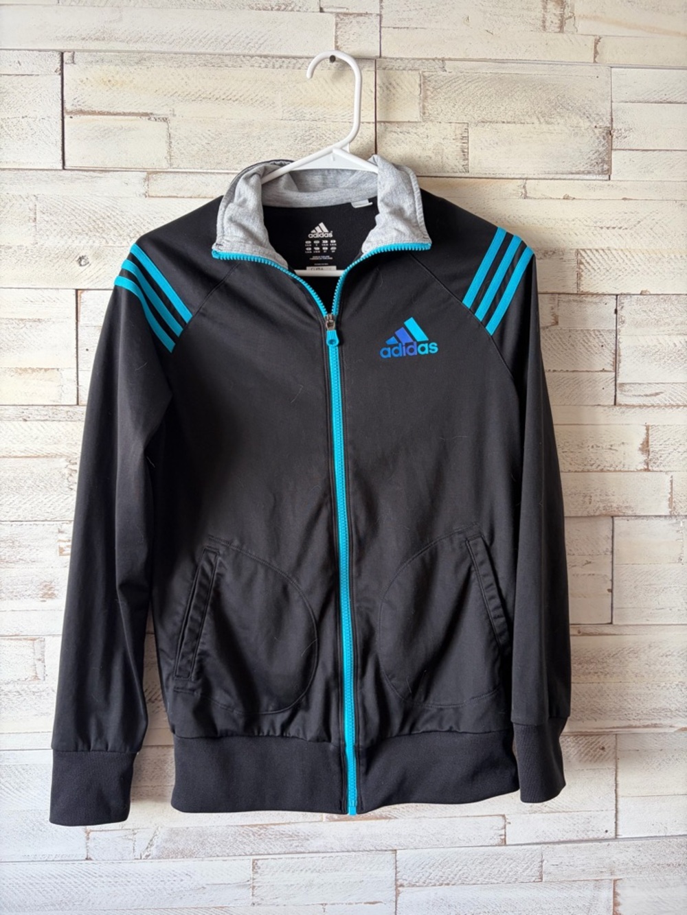 Adidas Black Jacket blue accents size small mens